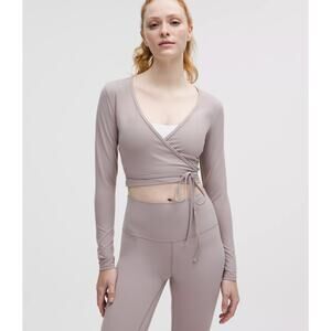 NWT Lululemon Nulu Long-Sleeve Cropped Wrap in Mauve Grey, size XS